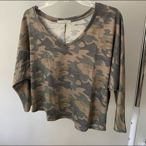 cropped camo top